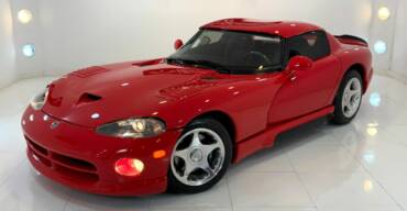 DODGE VIPER RT10